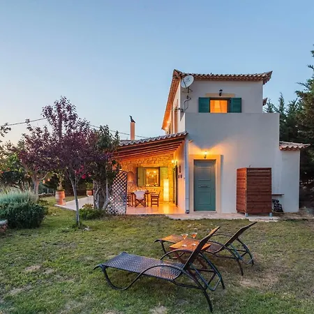 Διαμέρισμα Lavender Garden Retreat - Secluded Seaside Getaway *
